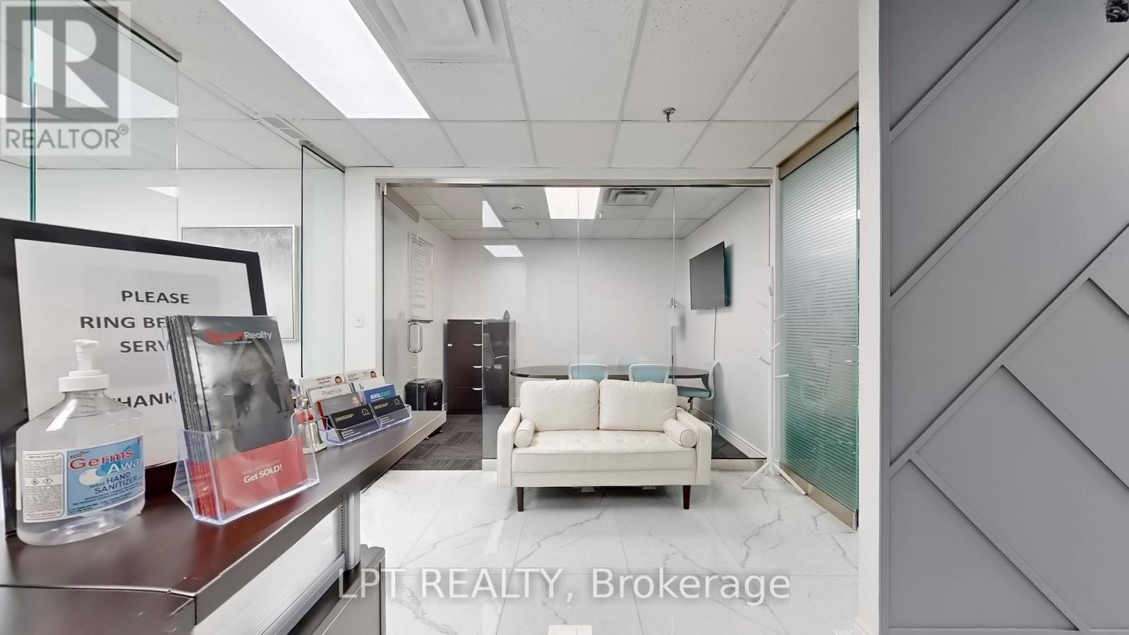 8-200 - 5045 Orbitor Drive, Mississauga, Ontario  L4W 4Y8 - Photo 7 - W12597866