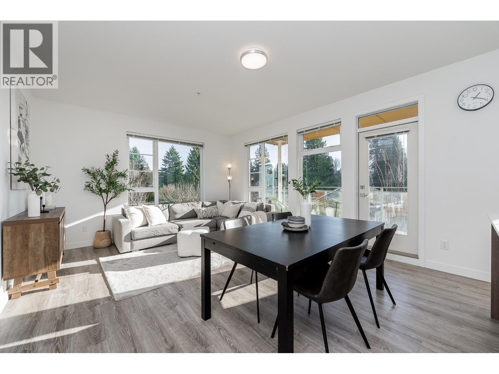 304 516 Foster Avenue, Coquitlam, British Columbia  V3J 0H8 - Photo 8 - R3082489