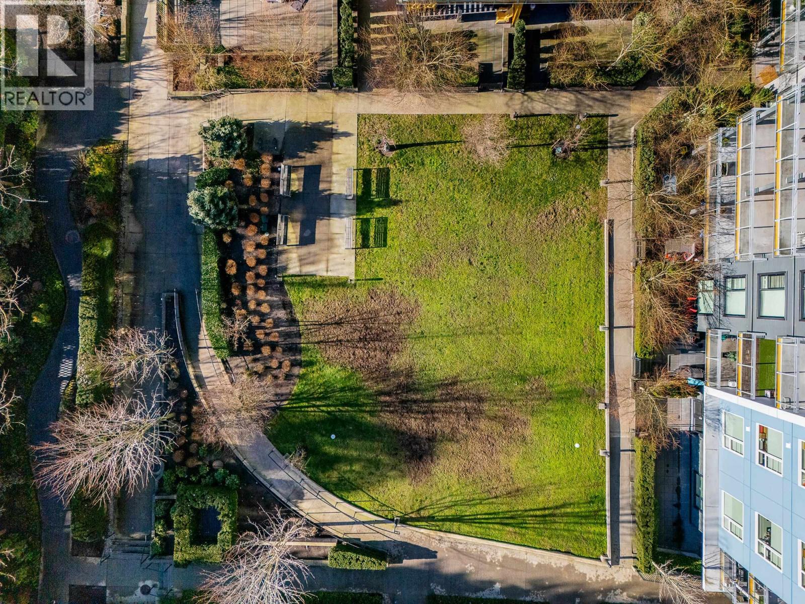 304 516 Foster Avenue, Coquitlam, British Columbia  V3J 0H8 - Photo 33 - R3082489