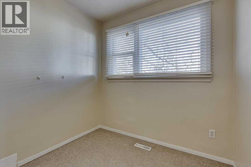 5218 56 Avenue, Ponoka, Alberta  T4J 1G6 - Photo 30 - A2269138