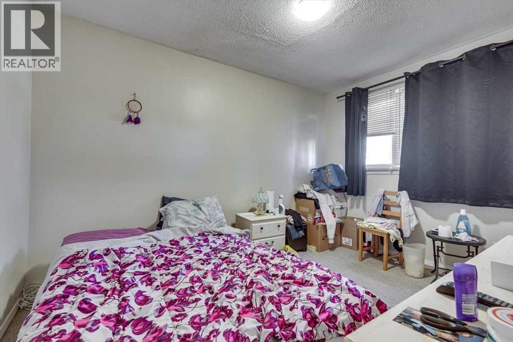 5218 56 Avenue, Ponoka, Alberta  T4J 1G6 - Photo 10 - A2269138