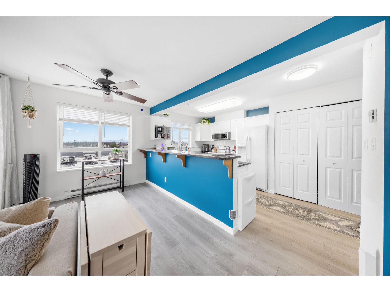 305 6390 196 Street, Langley, British Columbia  V2Y 1J2 - Photo 11 - R3084938