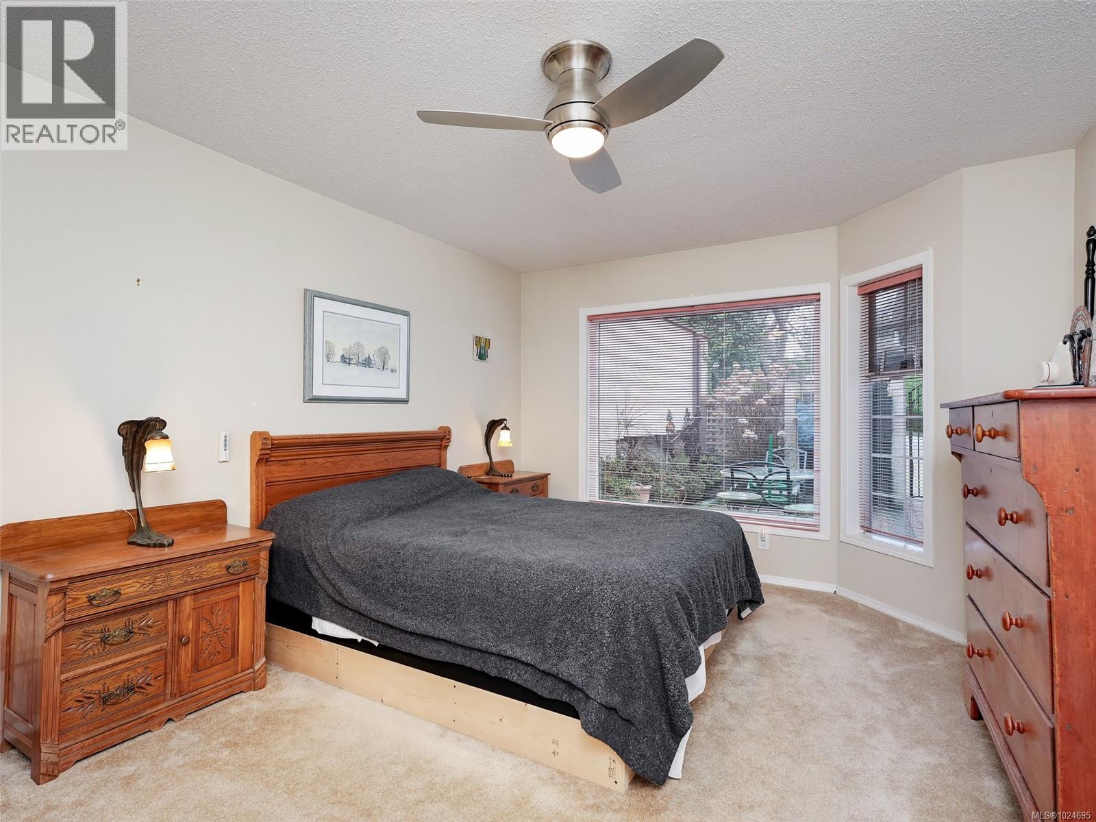 31 901 Kentwood Lane, Saanich, British Columbia  V8Y 2Y7 - Photo 11 - 1024695