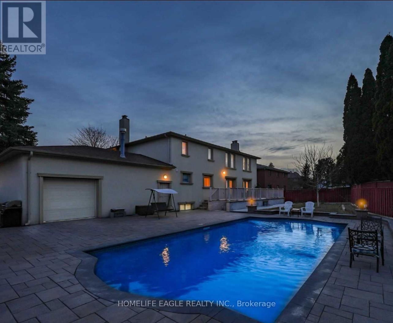27 Dorwood Court, Vaughan, Ontario  L4L 1M9 - Photo 2 - N12743514