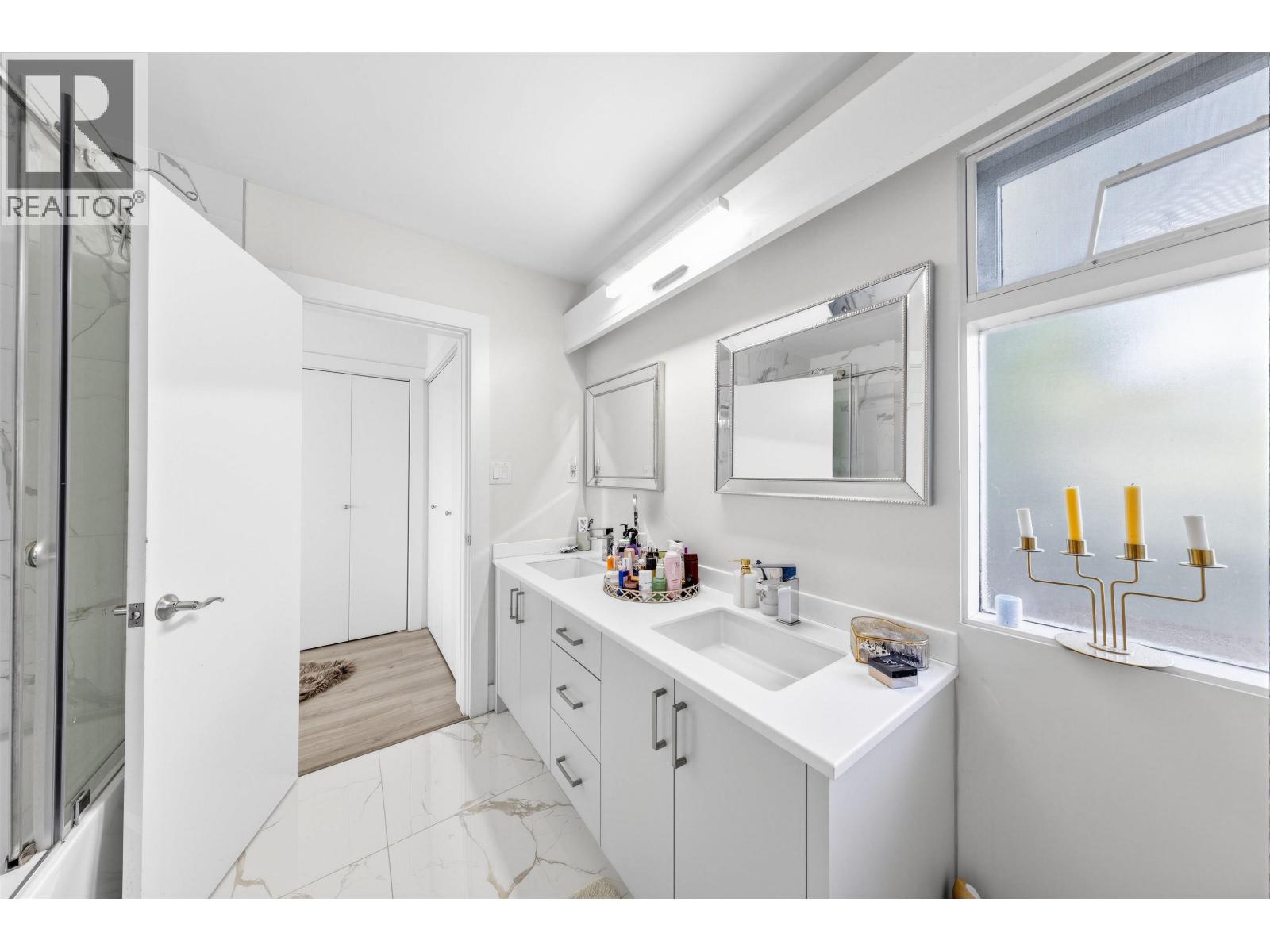 1555 Lawson Avenue, West Vancouver, British Columbia  V7V 2C8 - Photo 21 - R3083743