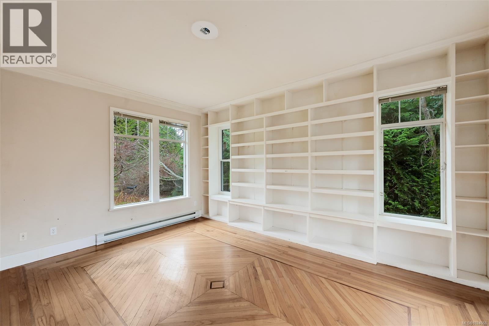 2930 Sea View Rd, Saanich, British Columbia  V8N 1L1 - Photo 17 - 1024068