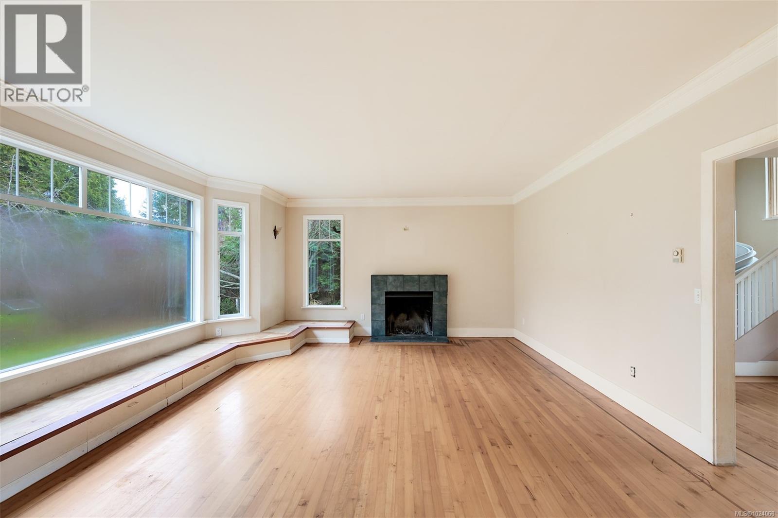 2930 Sea View Rd, Saanich, British Columbia  V8N 1L1 - Photo 8 - 1024068