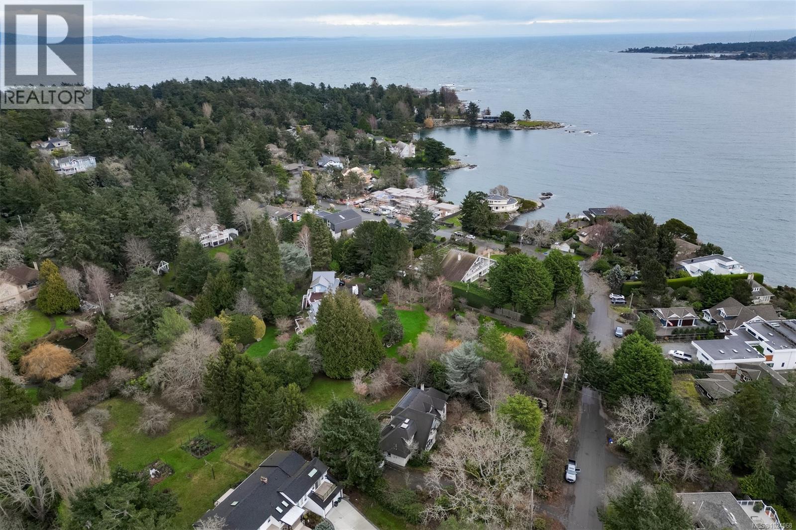 2930 Sea View Rd, Saanich, British Columbia  V8N 1L1 - Photo 39 - 1024068