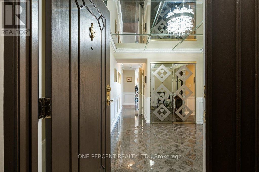 601 - 3105 Carling Avenue, Ottawa, Ontario  K2H 5A6 - Photo 3 - X12745362