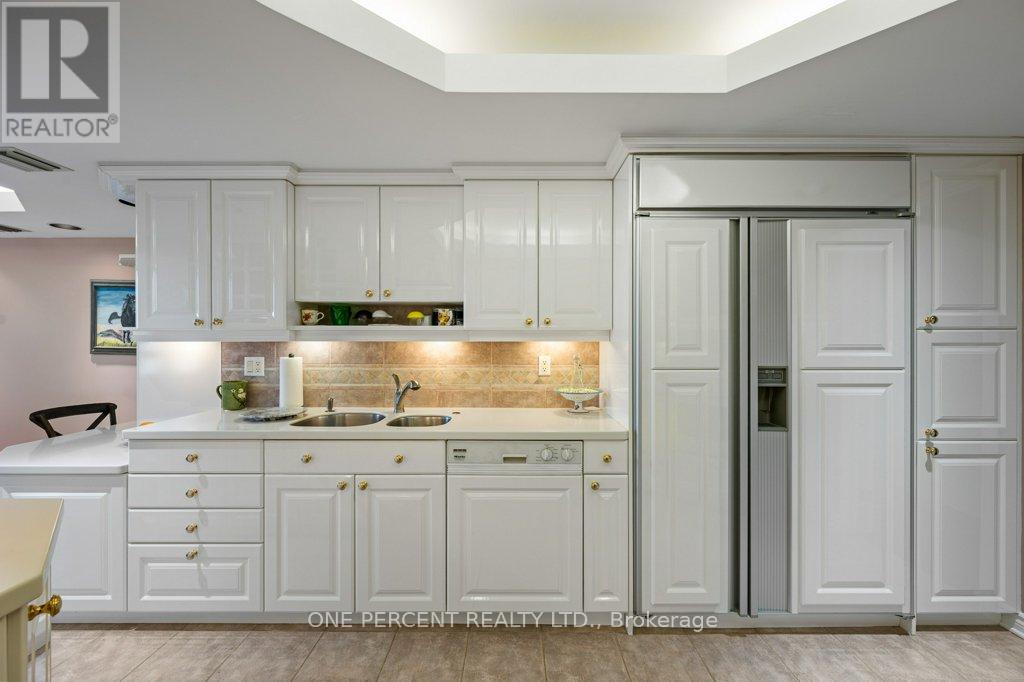 601 - 3105 Carling Avenue, Ottawa, Ontario  K2H 5A6 - Photo 6 - X12745362