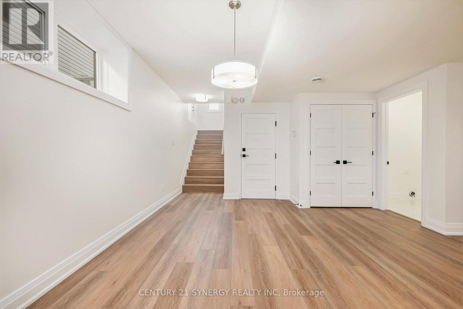 B - 253 Argile Street, Casselman, Ontario  K0A 1M0 - Photo 4 - X12745380