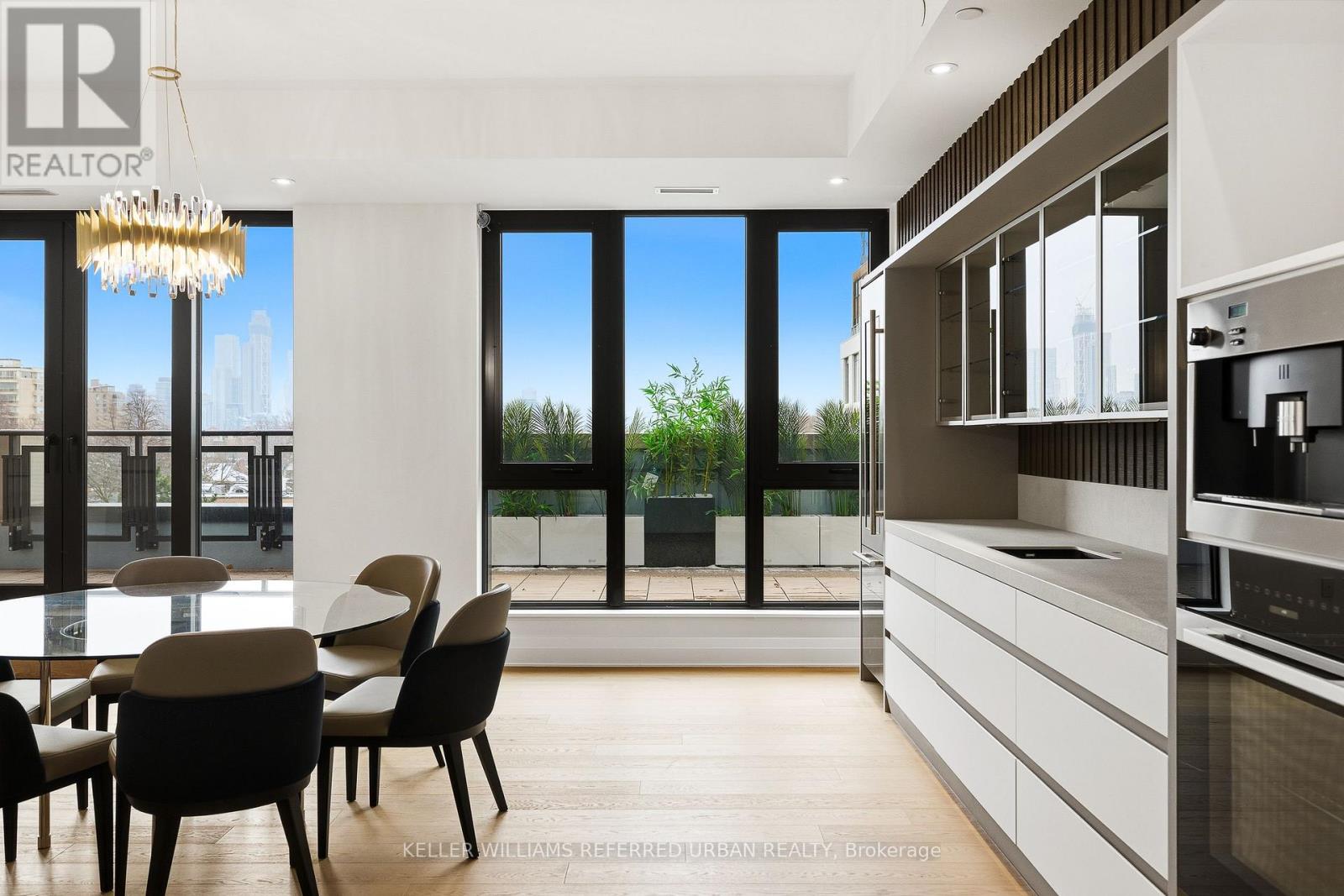 607 - 2 Forest Hill Road, Toronto, Ontario  M4V 0B7 - Photo 11 - C12745404