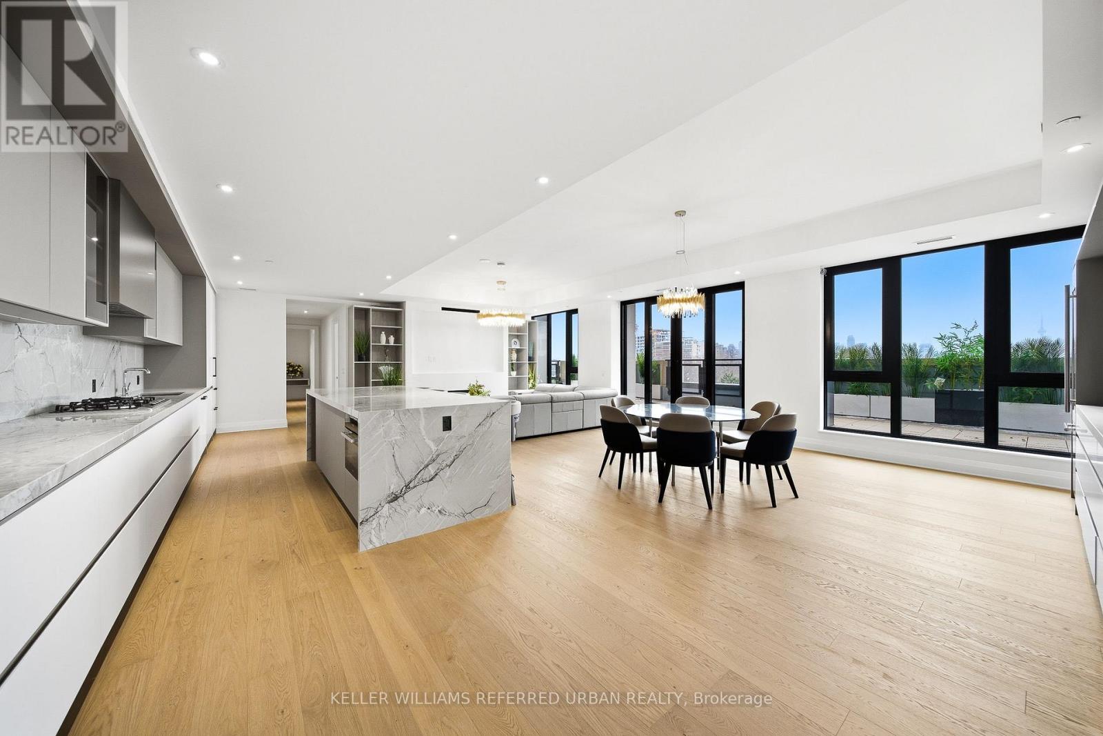 607 - 2 Forest Hill Road, Toronto, Ontario  M4V 0B7 - Photo 5 - C12745404