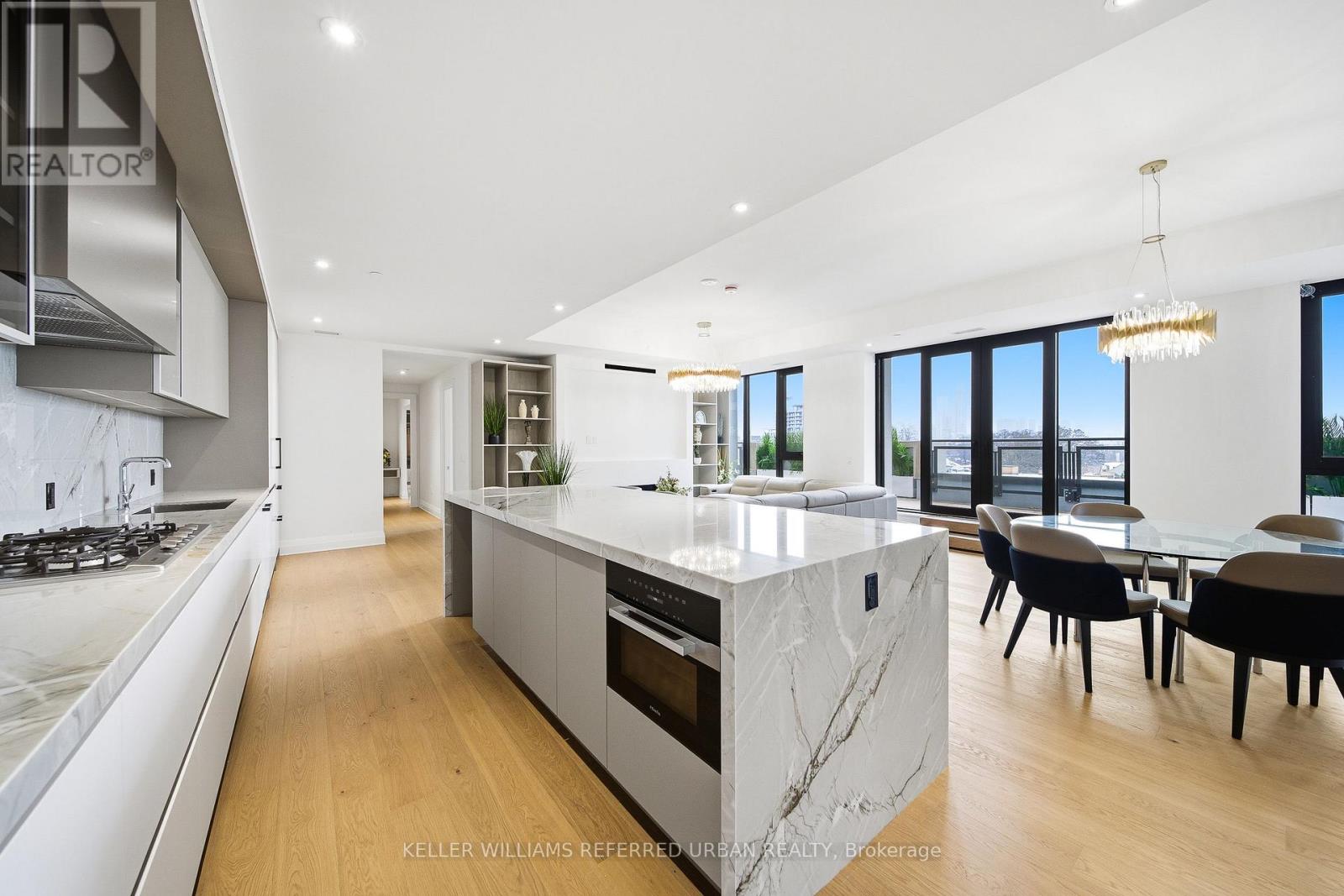 607 - 2 Forest Hill Road, Toronto, Ontario  M4V 0B7 - Photo 8 - C12745404