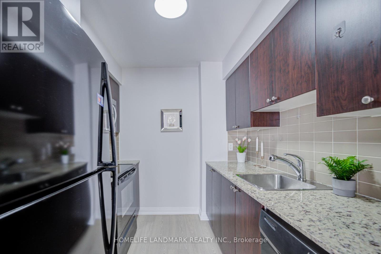 1714 - 181 Village Green Square, Toronto, Ontario M1S 0K6 - Photo 9 - E12745416