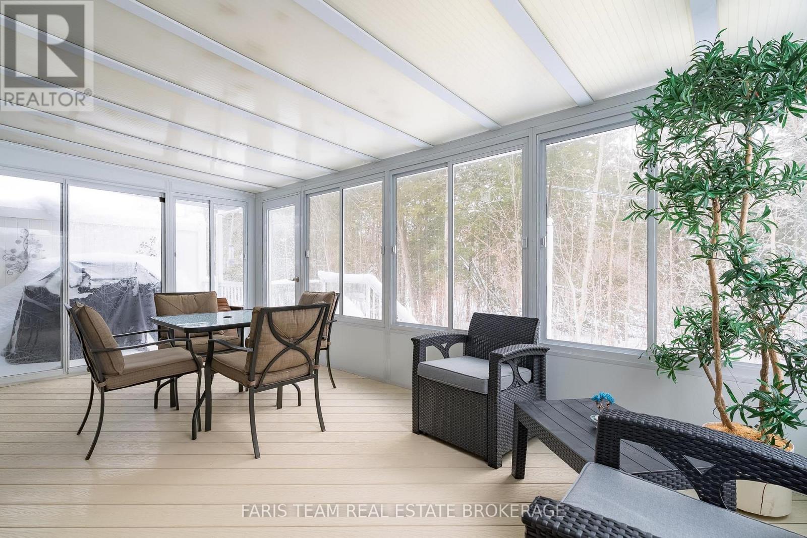 189 Greenway Drive, Wasaga Beach, Ontario  L9Z 0E6 - Photo 28 - S12745400