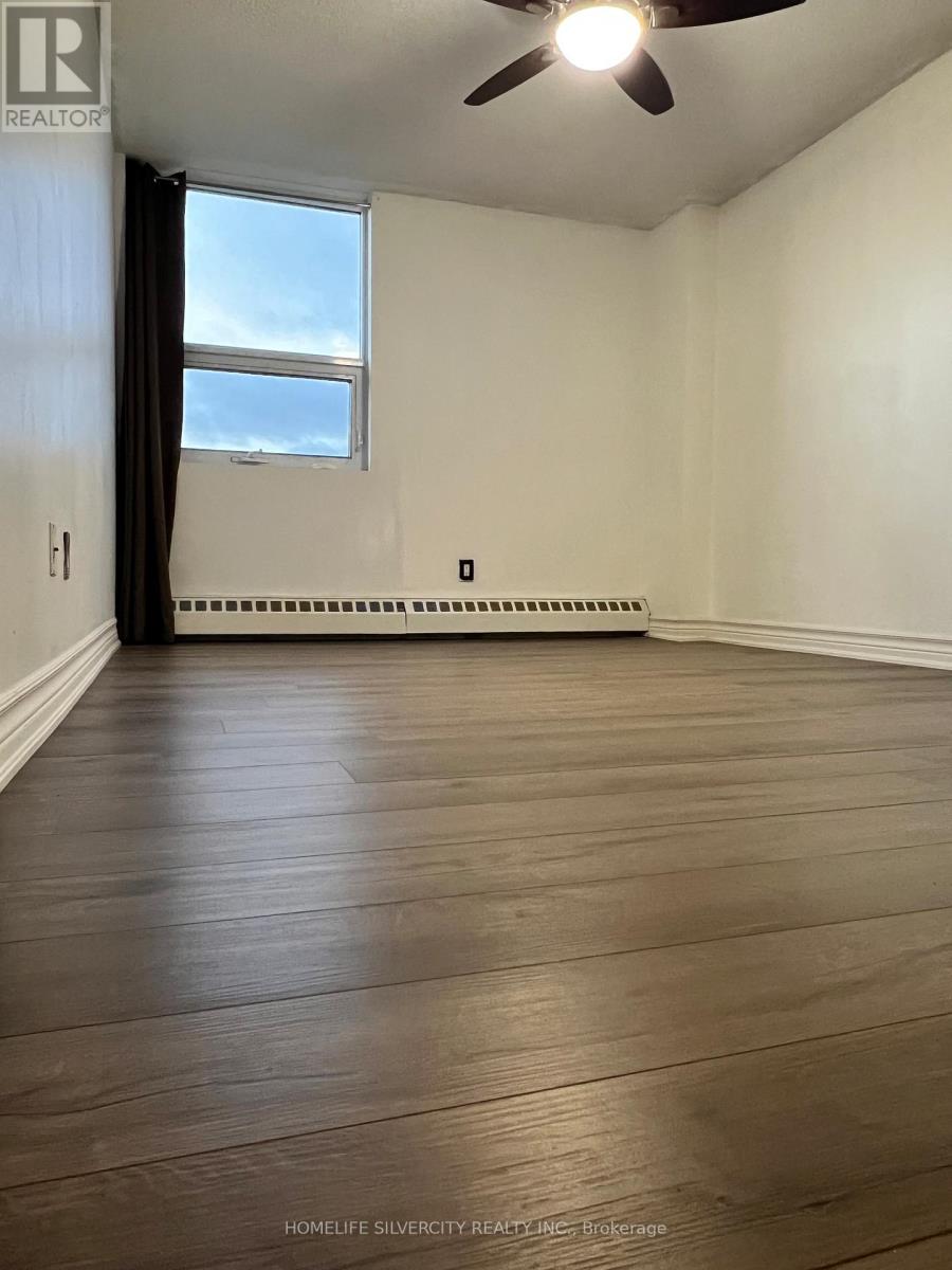 404 - 2929 Aquitaine Avenue, Mississauga, Ontario  L5N 2C7 - Photo 5 - W12745382