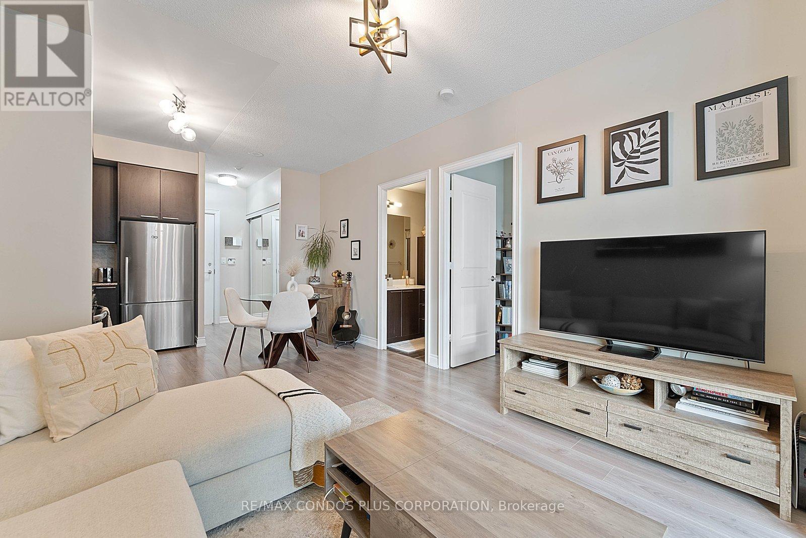 1002 - 16 Brookers Lane E, Toronto, Ontario  M8V 0A5 - Photo 15 - W12745388