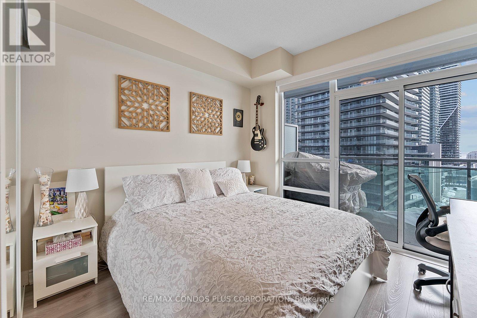 1002 - 16 Brookers Lane E, Toronto, Ontario  M8V 0A5 - Photo 17 - W12745388