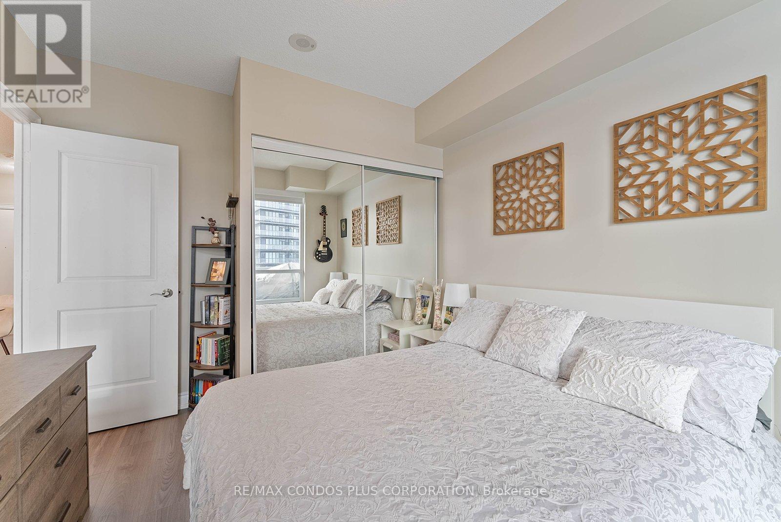 1002 - 16 Brookers Lane E, Toronto, Ontario  M8V 0A5 - Photo 19 - W12745388