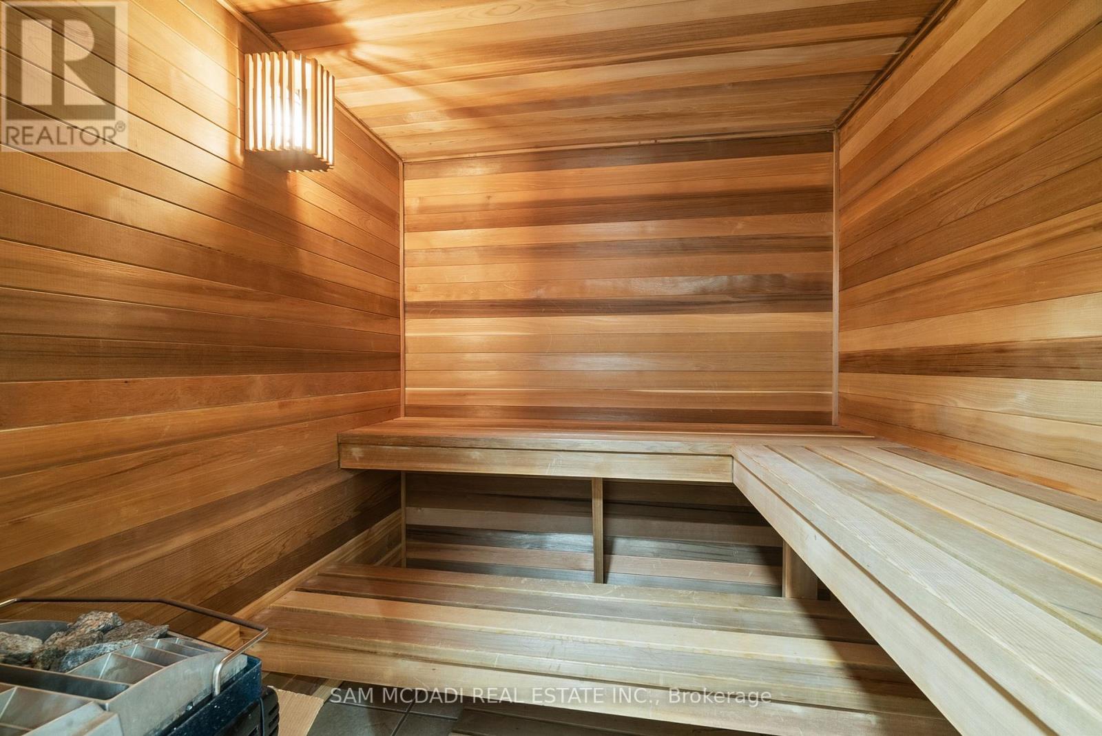 5227 Preservation Circle, Mississauga, Ontario  L5M 7T2 - Photo 37 - W12745396