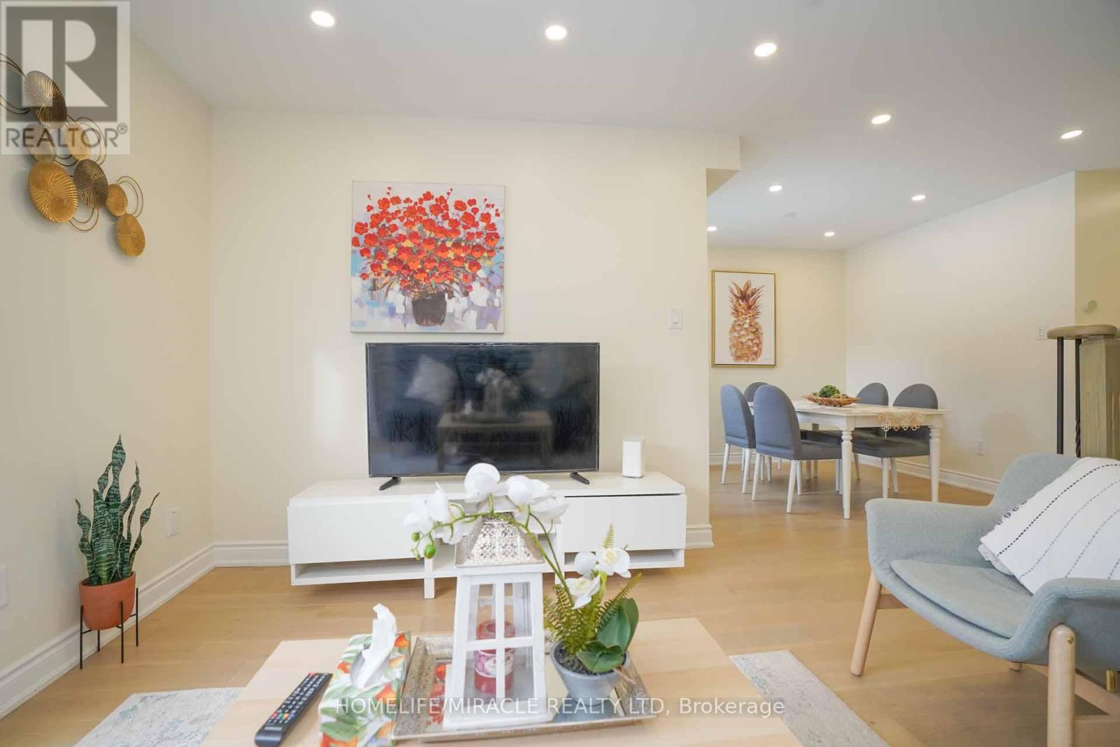 40 Gardenia Way, Caledon, Ontario  L7C 1B2 - Photo 16 - W12745412