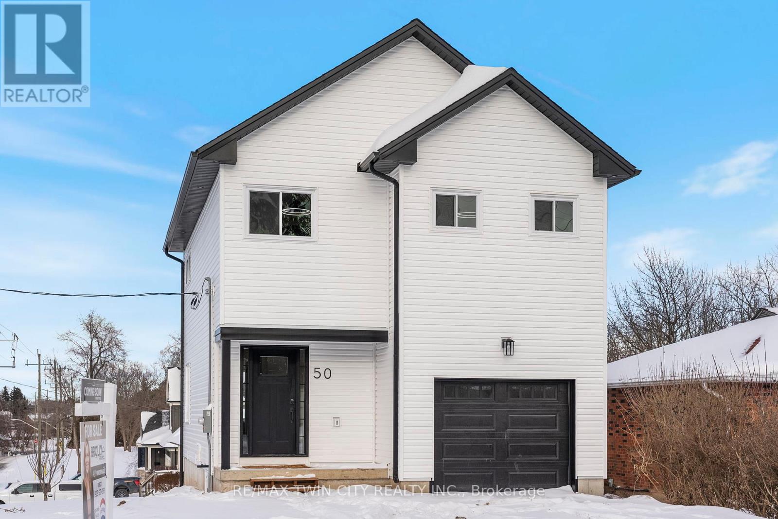 50 Fife Street W, Haldimand, Ontario  N3W 1J2 - Photo 2 - X12745356