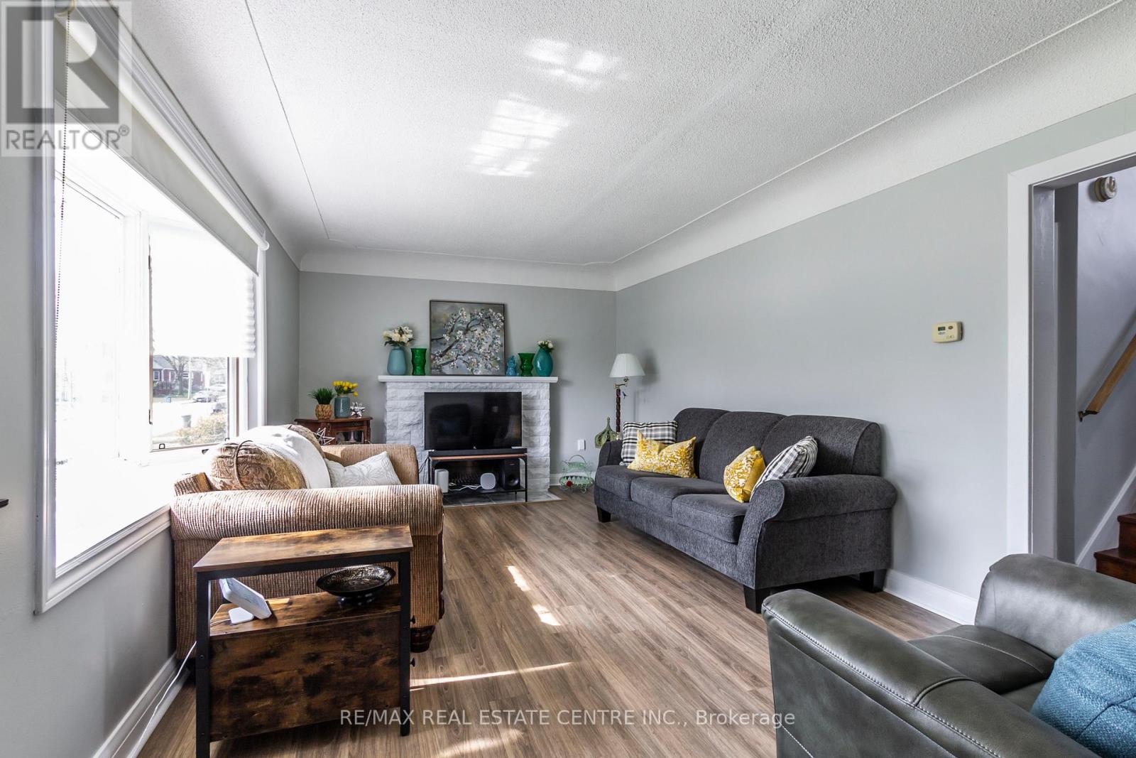 20 West 1st Street, Hamilton, Ontario  L9C 3B8 - Photo 11 - X12745368