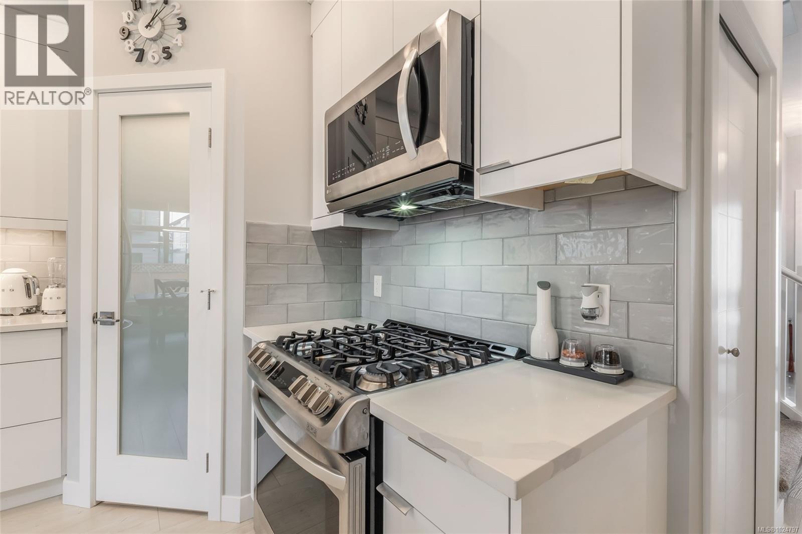 578 Menzies Ridge Dr, Nanaimo, British Columbia  V9R 0J9 - Photo 8 - 1024797