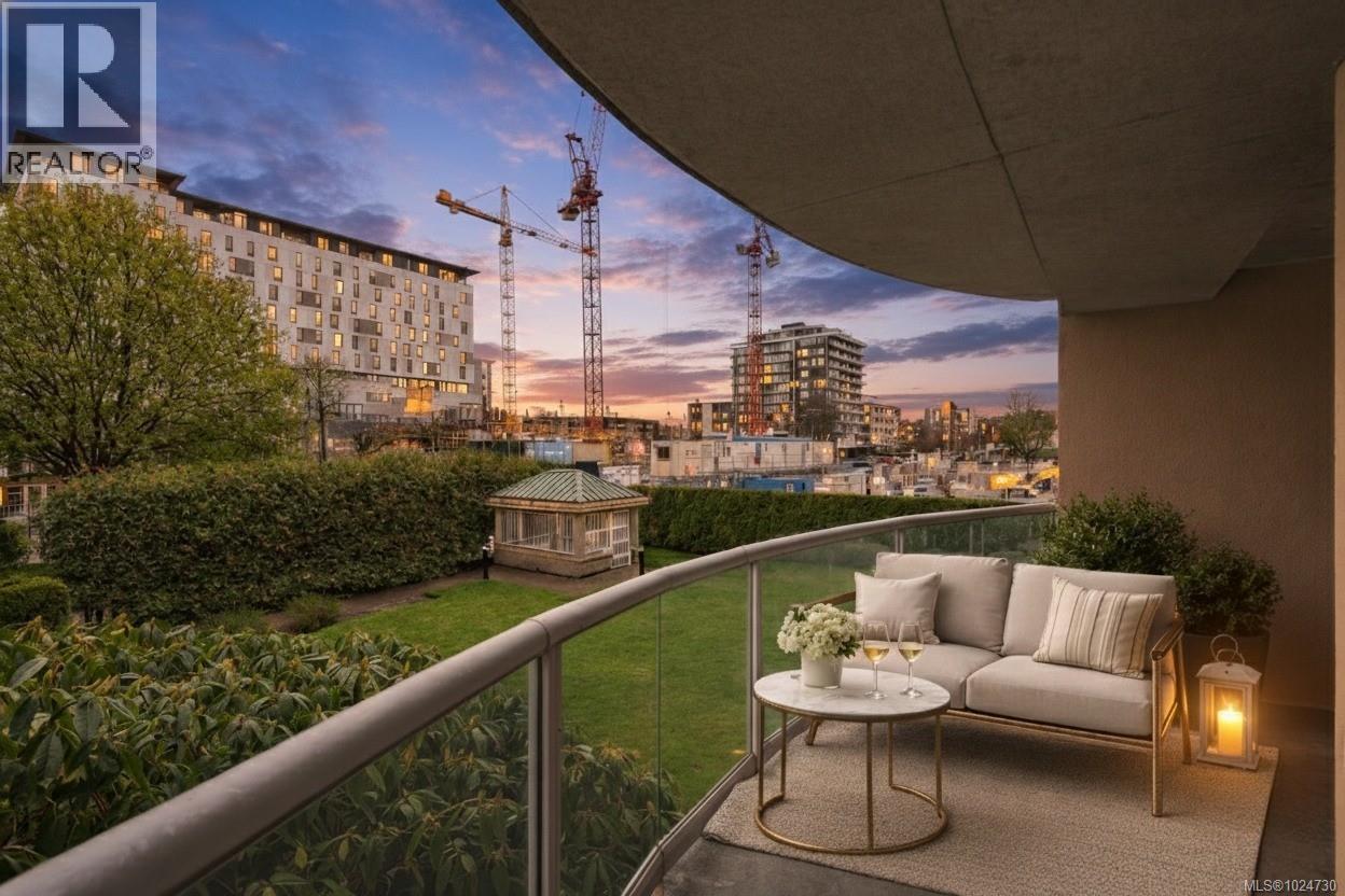 305 1020 View St, Victoria, British Columbia V8V 4Y4 - Photo 2 - 1024730