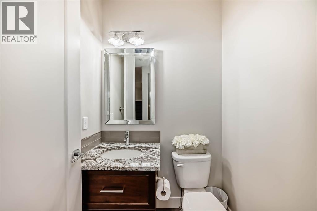 12 Emberside Glen, Cochrane, Alberta  T4C 2L6 - Photo 20 - A2279826