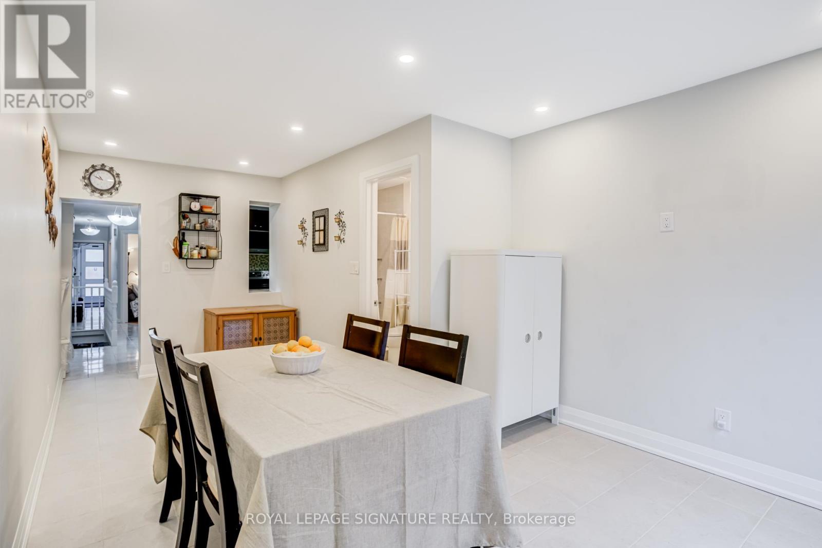 493 Jane Street, Toronto, Ontario  M6S 4A1 - Photo 15 - W12698308