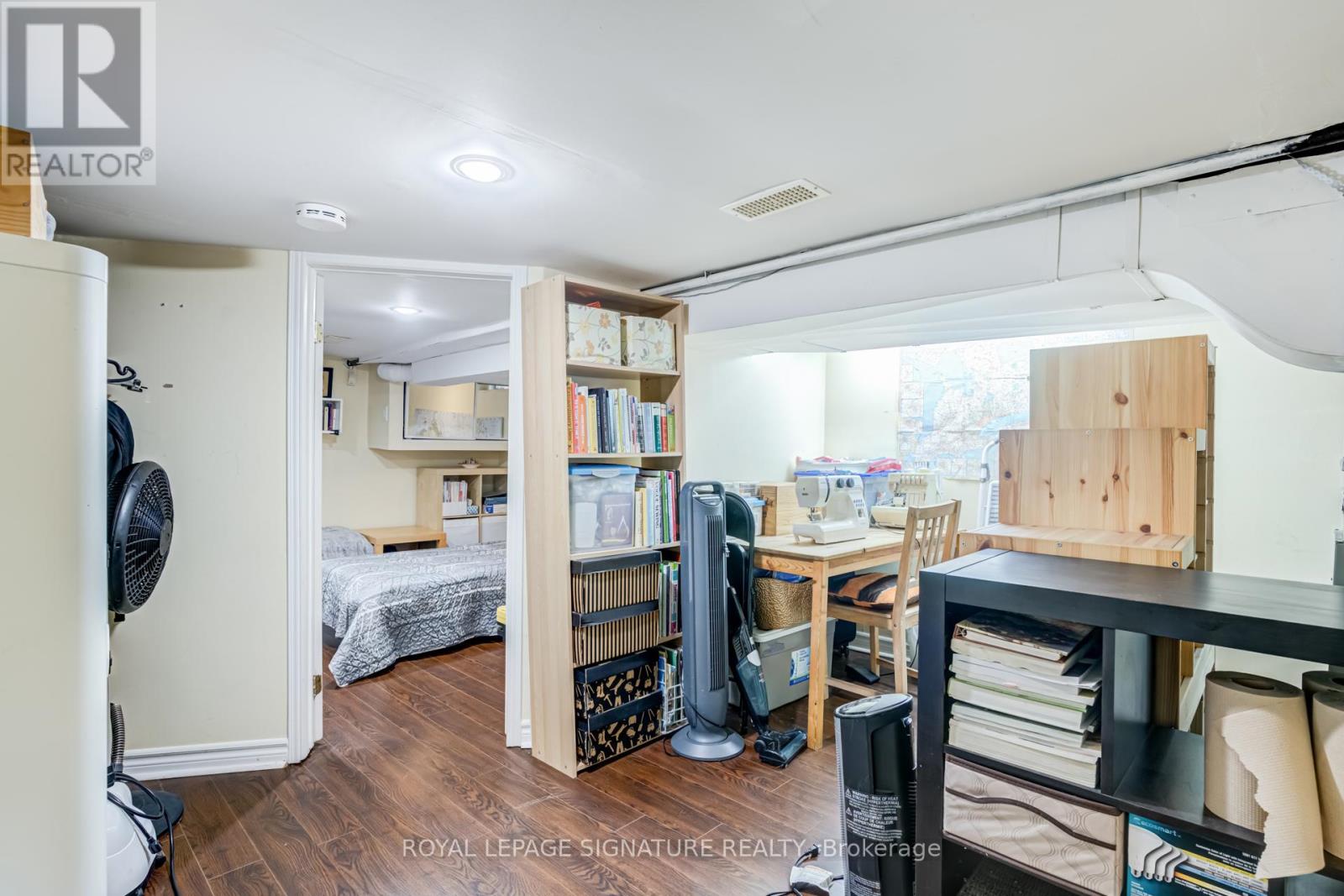 493 Jane Street, Toronto, Ontario  M6S 4A1 - Photo 21 - W12698308