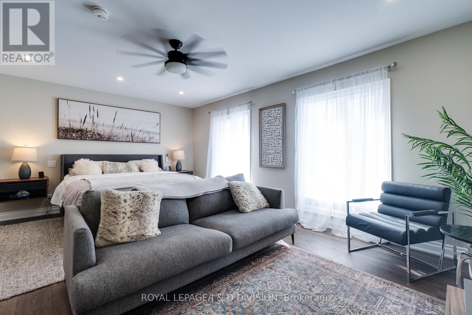 365 Lynn Place, Oakville, Ontario L6H 2C5 - Photo 23 - W12742648