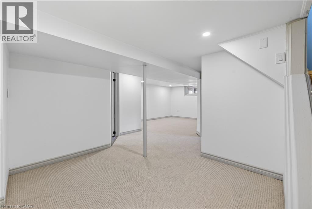 3 East 35th Street, Hamilton, Ontario  L8V 3X5 - Photo 26 - 40799906