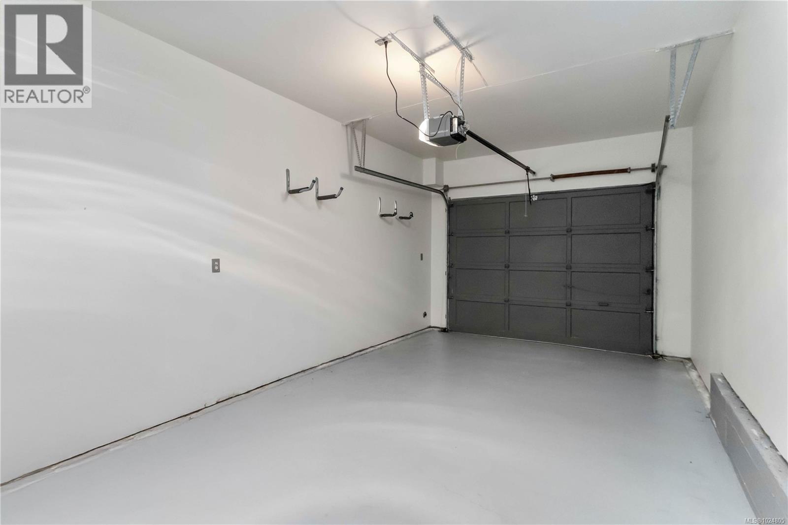 1 981 Fir Tree Glen, Saanich, British Columbia  V8X 5B8 - Photo 23 - 1024805