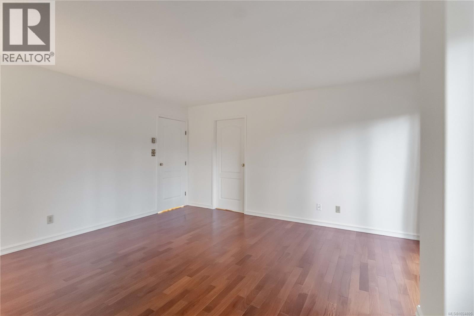 1 981 Fir Tree Glen, Saanich, British Columbia  V8X 5B8 - Photo 14 - 1024805