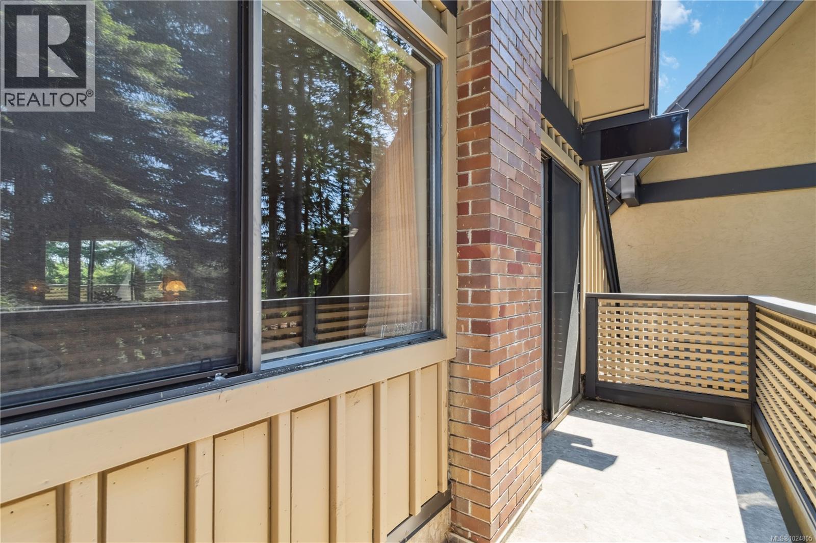 1 981 Fir Tree Glen, Saanich, British Columbia  V8X 5B8 - Photo 33 - 1024805