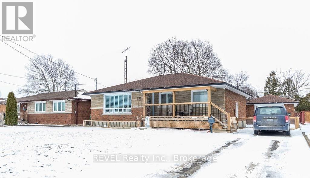 UPPER - 63 THOMPSON AVENUE, Thorold, Ontario