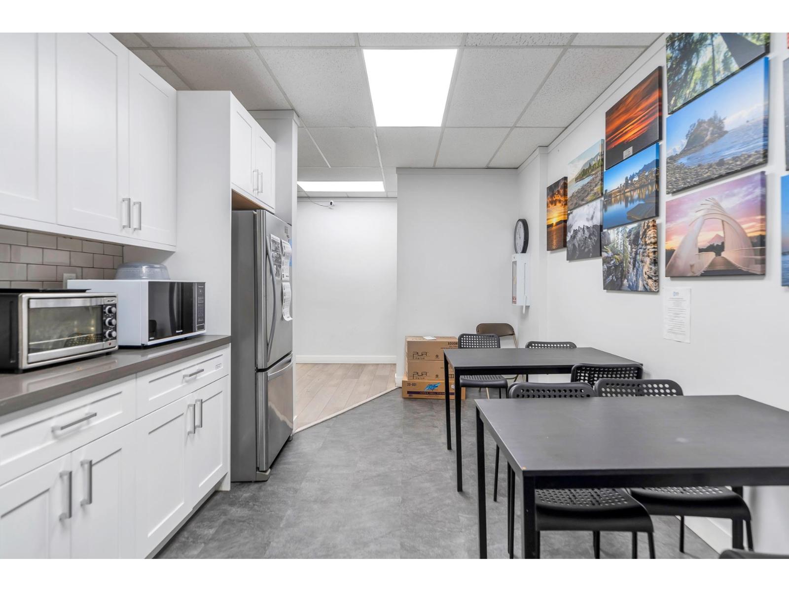 B 10328 Whalley Boulevard, Surrey, British Columbia  V3T 1W4 - Photo 11 - C8074338