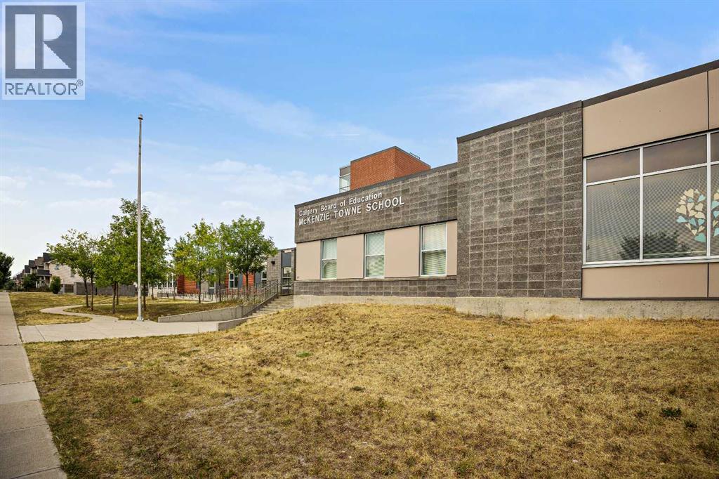1137 Mckenzie Towne Row Se, Calgary, Alberta  T2Z 1E2 - Photo 29 - A2281025