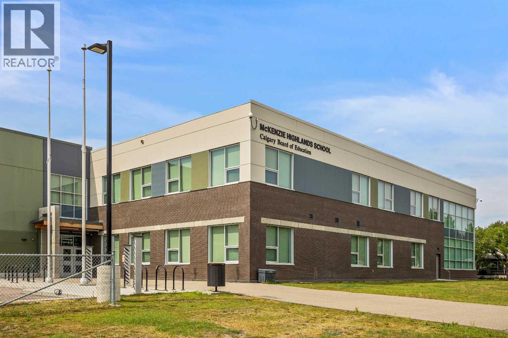 1137 Mckenzie Towne Row Se, Calgary, Alberta  T2Z 1E2 - Photo 26 - A2281025