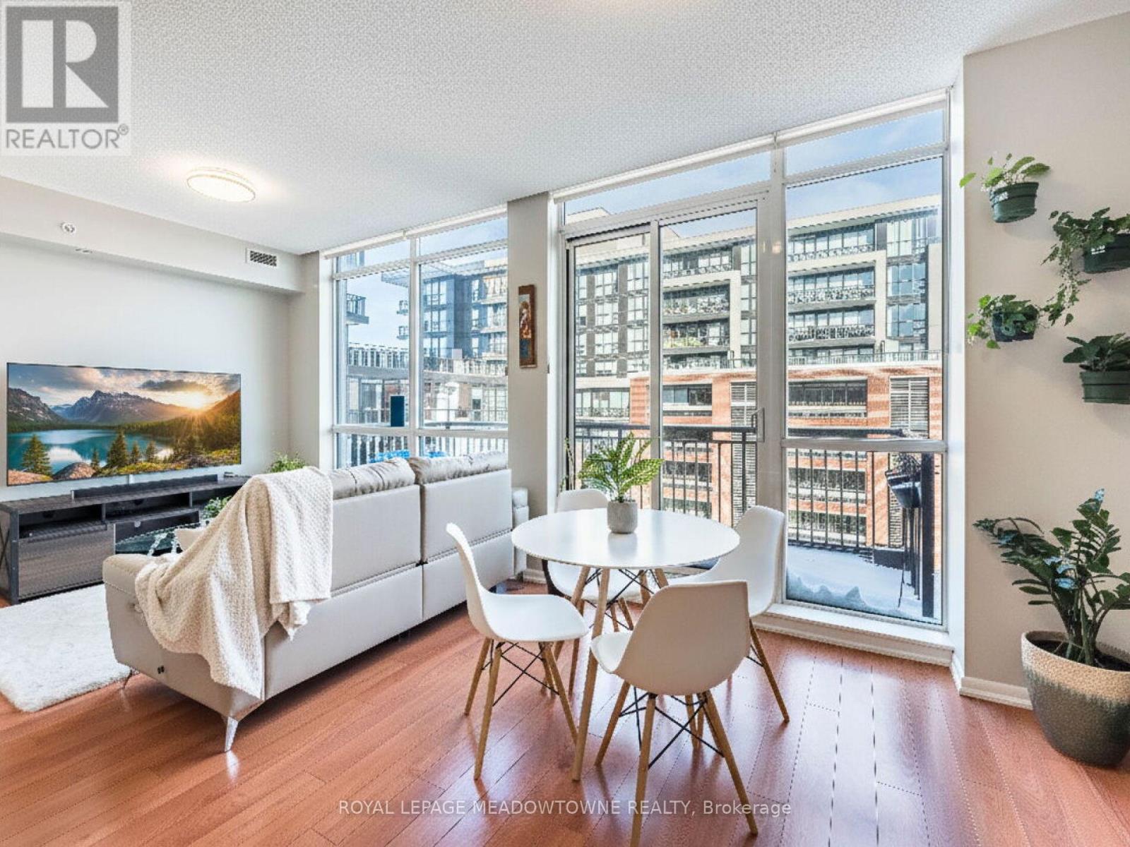 832 - 830 Lawrence Avenue W, Toronto, Ontario M6A 0A2 - Photo 17 - W12745418