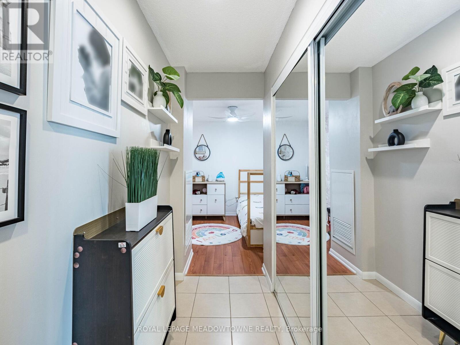 832 - 830 Lawrence Avenue W, Toronto, Ontario M6A 0A2 - Photo 27 - W12745418