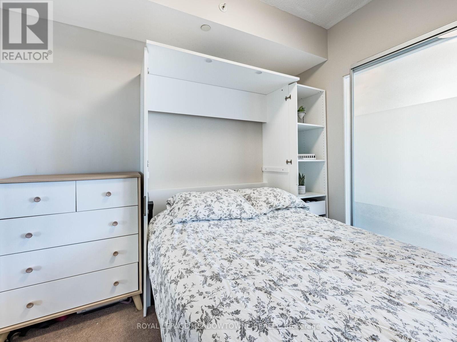 832 - 830 Lawrence Avenue W, Toronto, Ontario M6A 0A2 - Photo 33 - W12745418