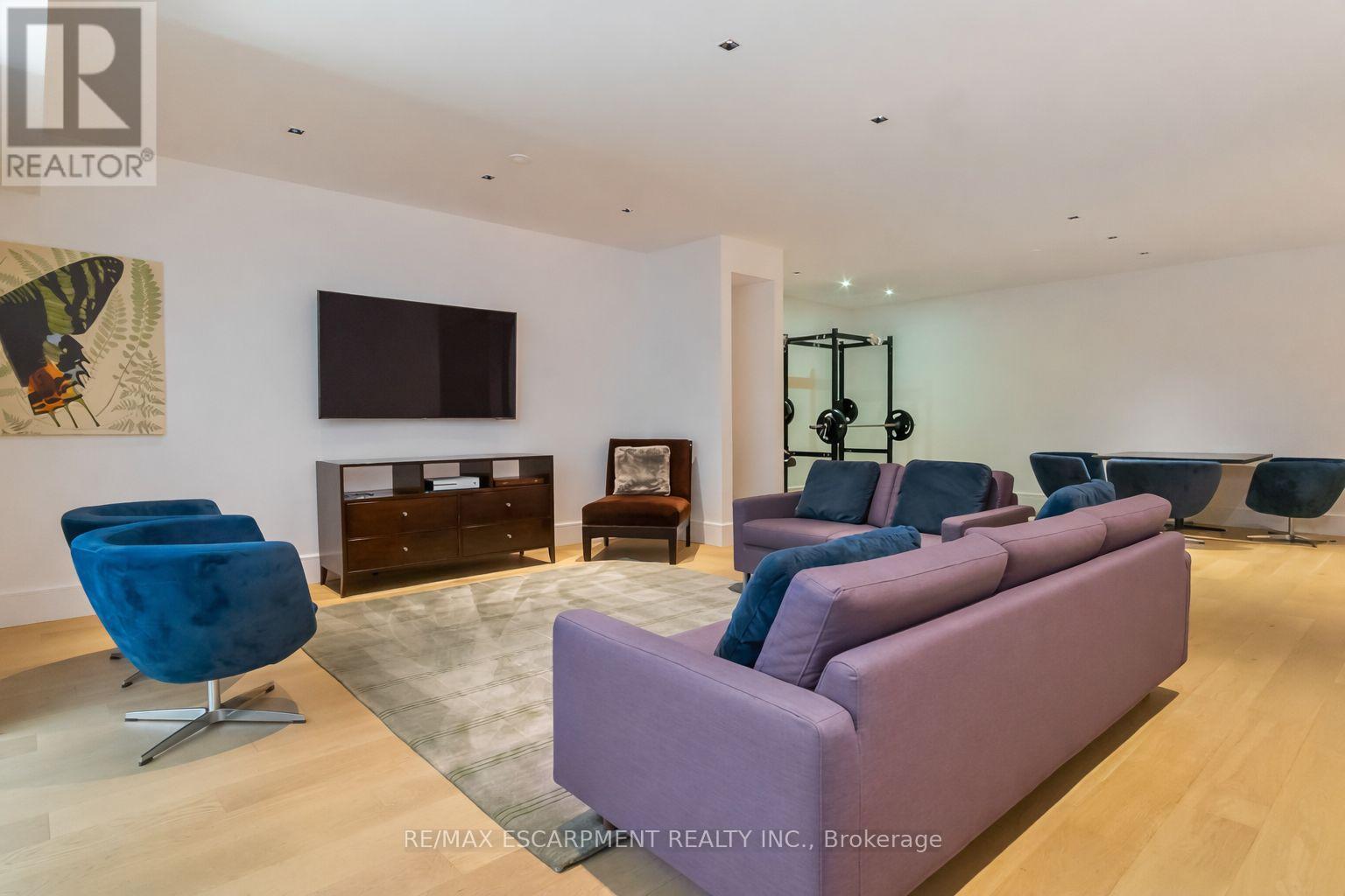 1308 Greenoaks Drive, Mississauga, Ontario  L5J 3A5 - Photo 27 - W12745430