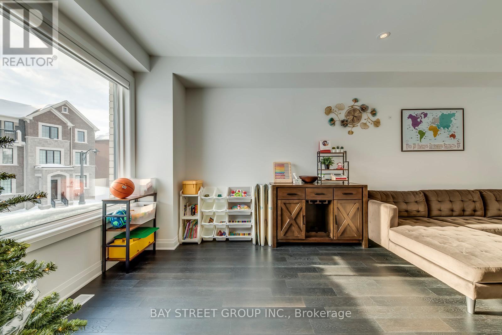 3049 Merrick Road, Oakville, Ontario  L6H 7G1 - Photo 16 - W12745434