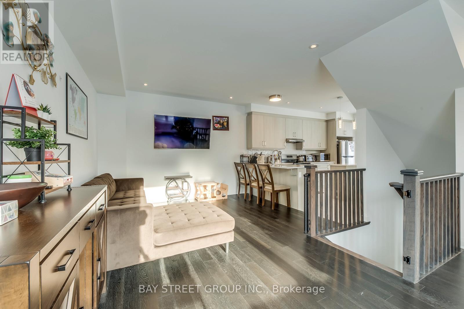 3049 Merrick Road, Oakville, Ontario  L6H 7G1 - Photo 17 - W12745434