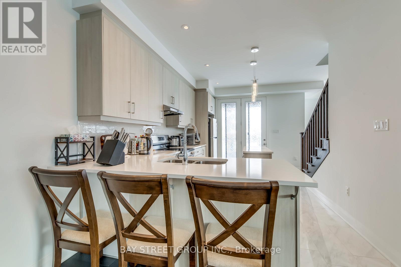 3049 Merrick Road, Oakville, Ontario  L6H 7G1 - Photo 19 - W12745434