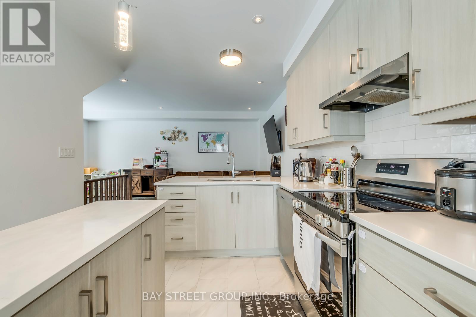 3049 Merrick Road, Oakville, Ontario  L6H 7G1 - Photo 22 - W12745434